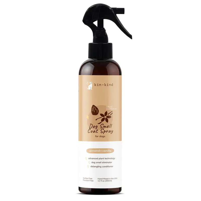Almond & Vanilla Natural Coat Spray for Dog Smells 12 oz