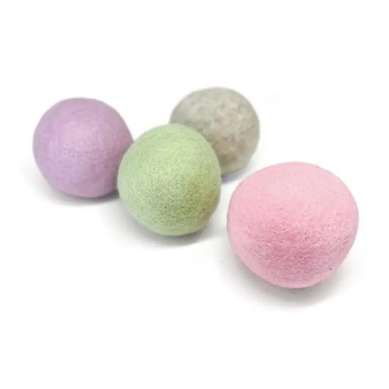 Aumller Natural Wool Felt Ball - 30g Fresh Catnip